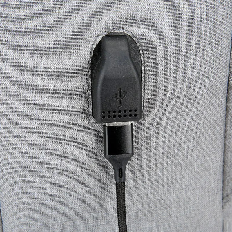 Bolsa de Computador Multibolso USB